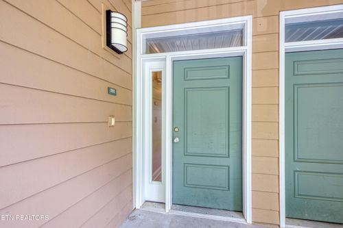 202-3001 River Towne Way, Knoxville, TN, 37920-2687 | Card Image