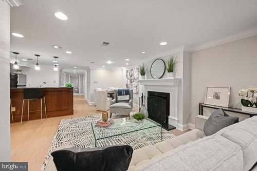 1-1832 Calvert St Nw, WASHINGTON, DC, 20009-1971 | Card Image