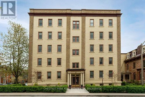 305-67 Sydenham St, Kingston, ON, K7L3H2 | Card Image