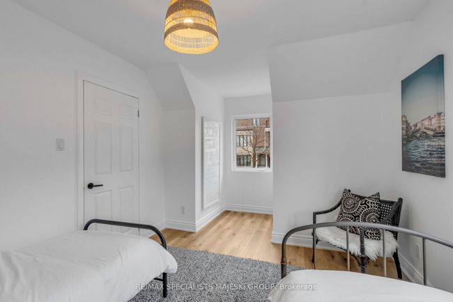 23 Carnation Ave, House other with 5 bedrooms, 3 bathrooms and 4 parking in Etobicoke ON | Image 27