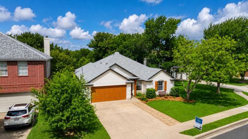4105 Springwillow Ln, Round Rock, TX, 78681-1061 | Card Image