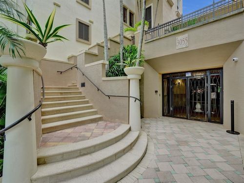 apt-302-3055 Nw 126th Ave, Sunrise, FL, 33323-6332 | Card Image