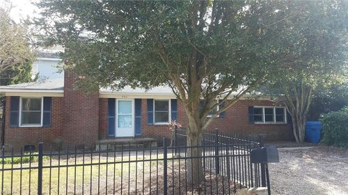 200 86th St, Virginia Beach, VA, 23451-1820 | Card Image