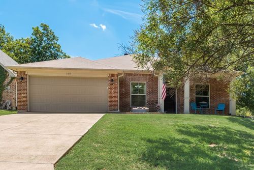 105 Baker St, Forney, TX, 75126-8553 | Card Image