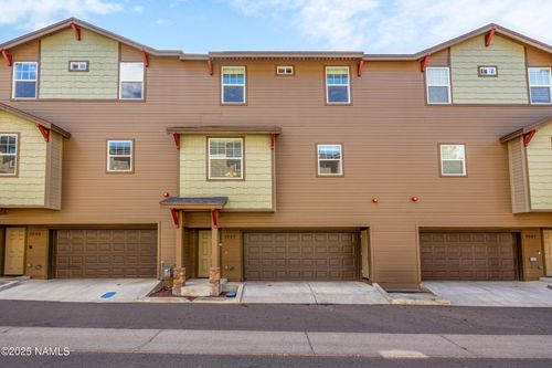 2553 W Cripple Creek Dr, Flagstaff, AZ, 86001-2671 | Card Image