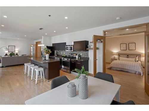 unit-305-3104 W Lake St, Minneapolis, MN, 55416-5250 | Card Image
