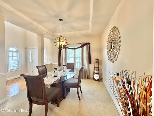 dining room | Image 12