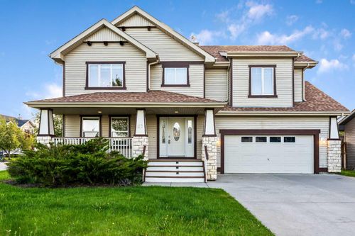 67 Mckinnon Street Nw, Langdon, AB, T0J1X2 | Card Image