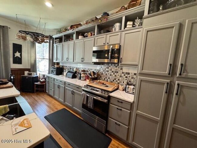 800 N Main St, House other with 4 bedrooms, 3 bathrooms and null parking in Winton NC | Image 11