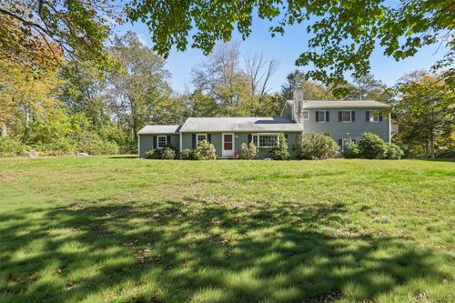 145 Smith Ridge Rd, South Salem, NY, 10590-1925 | Card Image