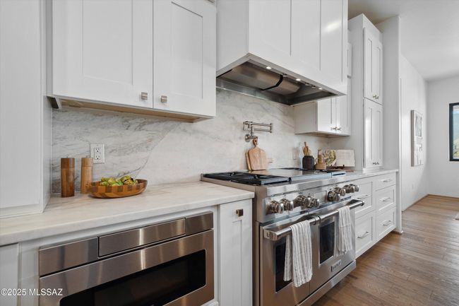 Kitchen | Image 18
