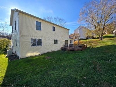 1229 Chase Street, House other with 4 bedrooms, 2 bathrooms and 3 parking in Morgantown WV | Image 3