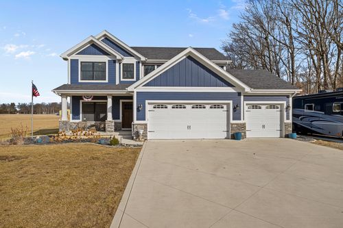 20411 Woodmar St, Lowell, IN, 46356-7110 | Card Image