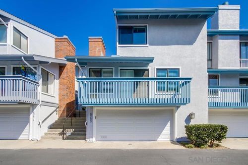 8280 Caminito Sonoma, La Jolla, CA, 92037-2928 | Card Image