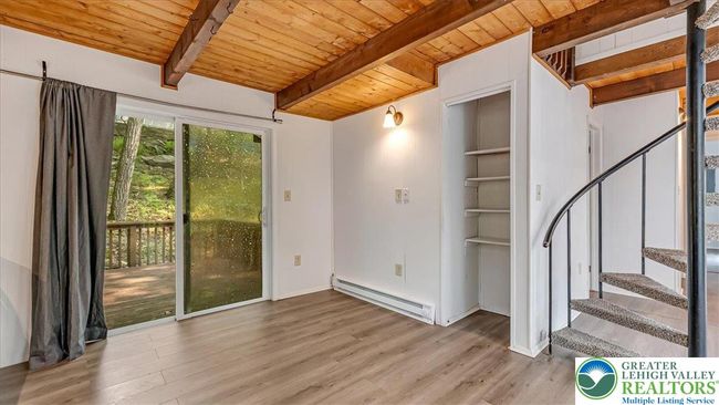 5015 Woodbridge Dr E, House other with 3 bedrooms, 2 bathrooms and null parking in Bushkill PA | Image 6