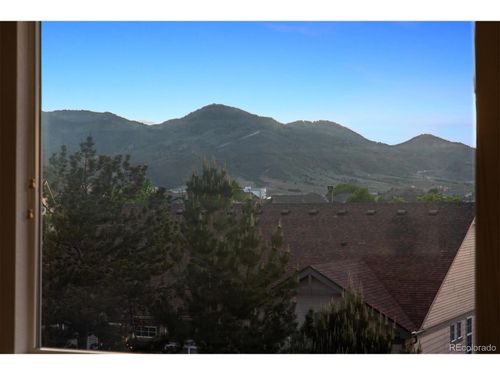 10448 Kicking Horse Dr, Littleton, CO, 80125-7961 | Card Image