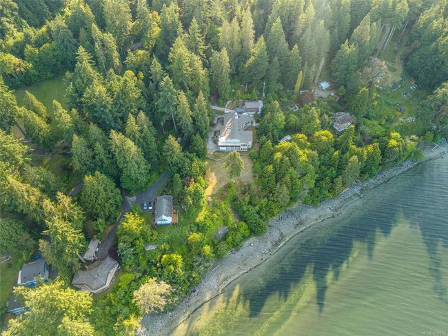 Aerial view of property's location | Image 95