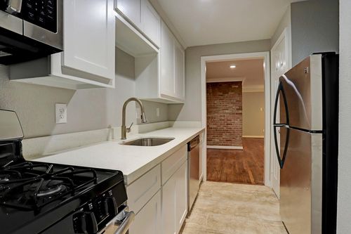3-2643 Greenbriar Street, Houston, TX, 77098 | Card Image