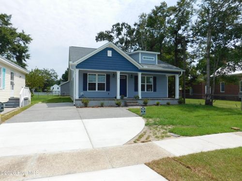 710 N B St, Bridgeton, NC, 28519-1038 | Card Image
