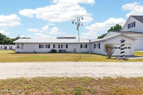 100 Crews Lane, Hubert, NC, 28539 | Card Image