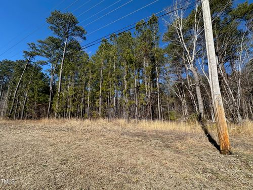 1547 Us Highway 17 N, Merry Hill, NC, 27957-9557 | Card Image