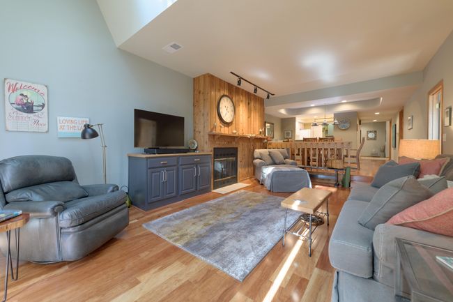 201 Wayne St, Condo with 3 bedrooms, 2 bathrooms and null parking in Saint Joseph MI | Image 13