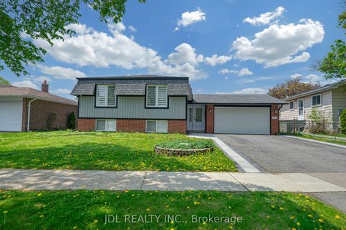 110 Michael Blvd, Whitby, ON, L1N5V9 | Card Image