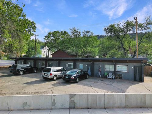603 Jensen Hwy, hot springs, SD, 57747-2316 | Card Image
