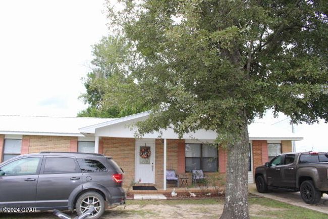 25676 Ne Evans St, House other with 3 bedrooms, 2 bathrooms and null parking in Altha FL | Image 4