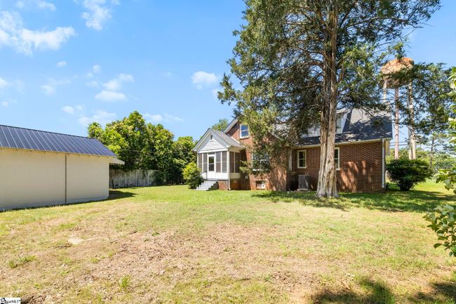 202 E Green St, House other with 4 bedrooms, 2 bathrooms and null parking in Iva SC | Image 36