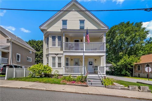 553 Fairmount St, Woonsocket, RI, 02895-4157 | Card Image