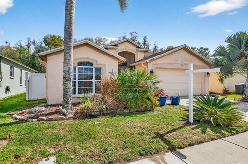 29454 Crossland Dr, WESLEY CHAPEL, FL, 33543-6595 | Card Image