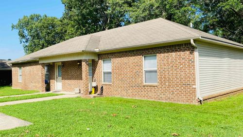 unit-a-b-1044 Gina Cir, Jacksonville, AR, 72076-6050 | Card Image