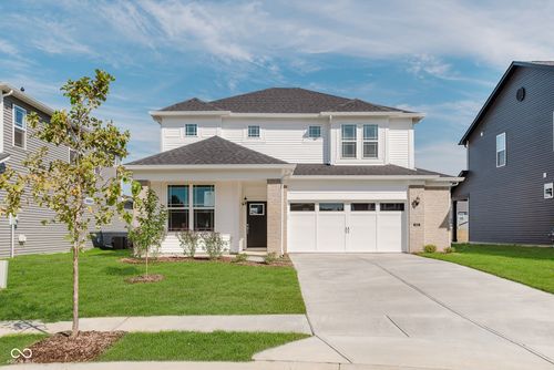 6826 Seabiscuit Rd, Whitestown, IN, 46075-7642 | Card Image