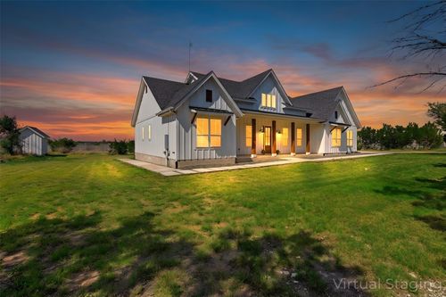 300 County Road 220, Florence, TX, 76527-4366 | Card Image