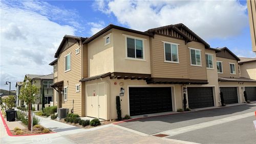 39389 Corvina Ln, Temecula, CA, 92591-0383 | Card Image