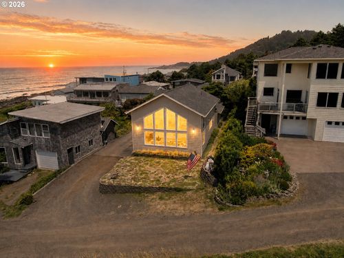 43 Windy Way, Yachats, OR, 97498-9608 | Card Image