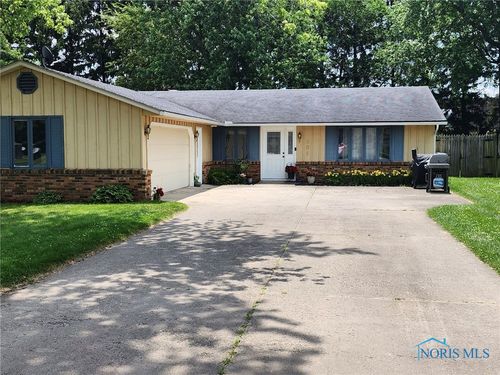 505 Maple Ln, Hicksville, OH, 43526-1140 | Card Image