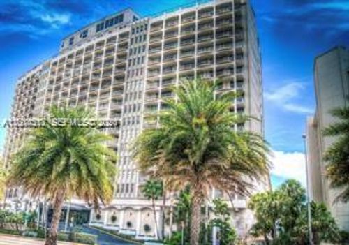 932-5401 Collins Ave, Miami Beach, FL, 33140-5508 | Card Image