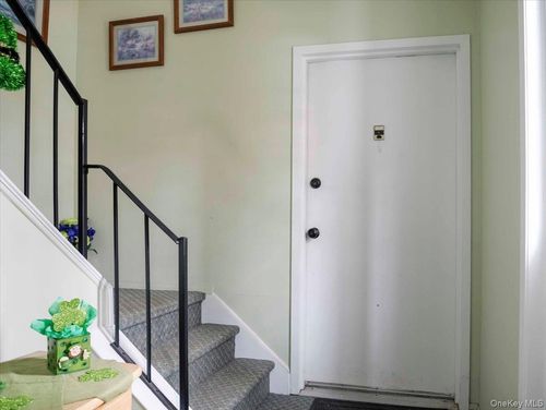 apt-f-430 Somerset Dr, Pearl River, NY, 10965-1270 | Card Image