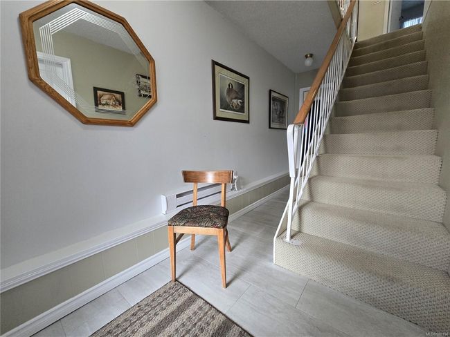 7071 Mc Dougal Pl, House other with 4 bedrooms, 3 bathrooms and 2 parking in Port Hardy BC | Image 5