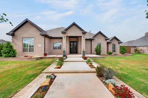 6707 Briaroaks Dr, Midland, TX, 79707-2236 | Card Image