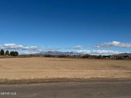 190 Whispering Dove Rd, Anthony, NM, 88021 | Card Image
