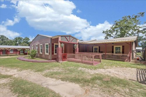 698 Liberty Rd, Quincy, FL, 32351-7716 | Card Image