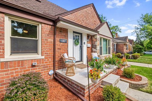 2128 Wilson Ave, Royal Oak, MI, 48073-4223 | Card Image