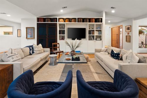 7203 Running Rope Cir, Austin, TX, 78731-2133 | Card Image