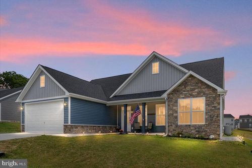 57 Cilantro Ln, BUNKER HILL, WV, 25413-4071 | Card Image