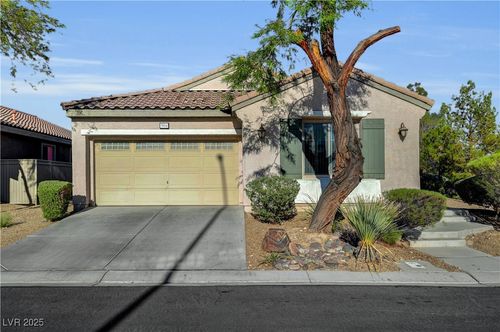 5904 Sorto Lago St, North Las Vegas, NV, 89081-5268 | Card Image