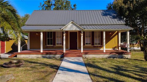 1148 N Grandview St, Mount Dora, FL, 32757-4964 | Card Image