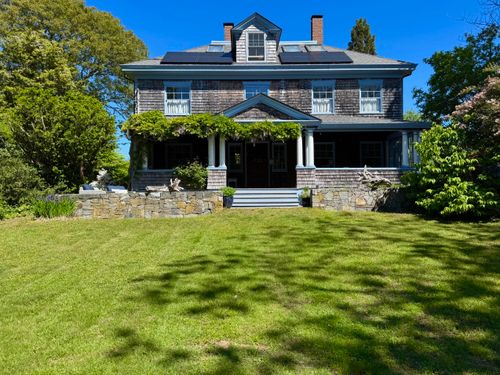 10 Quissett Ave, Woods Hole, MA, 02543-1132 | Card Image
